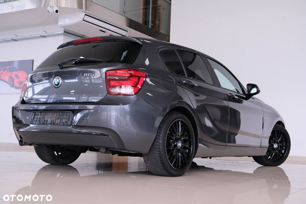 BMW Seria 1 116d EfficientDynamics - 9