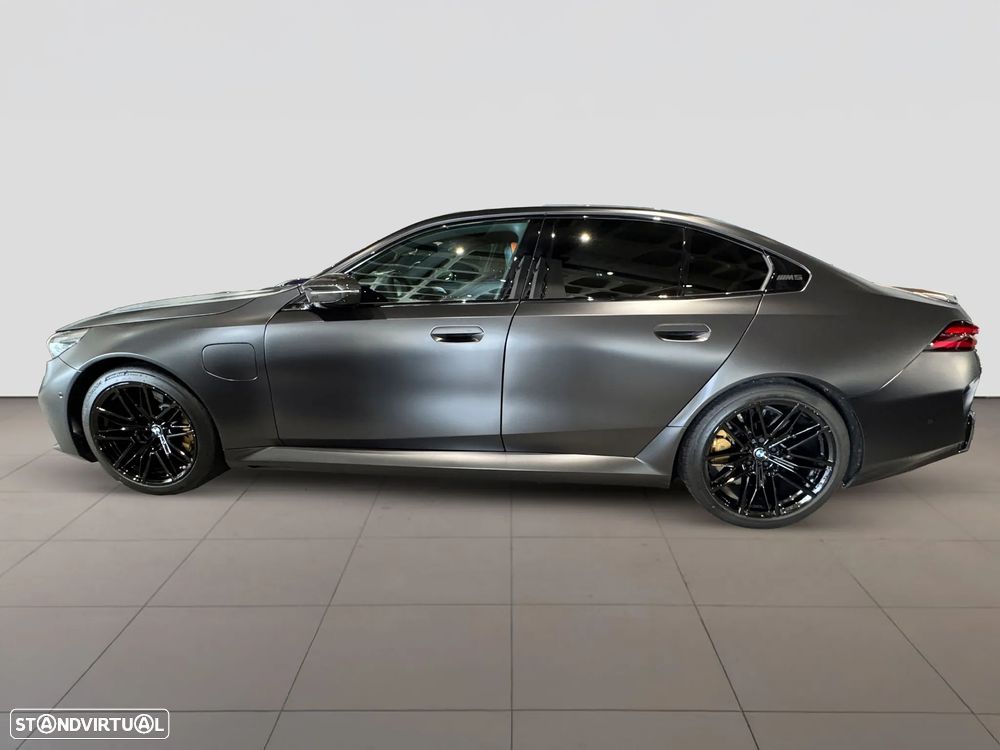 BMW M5 Standard - 3