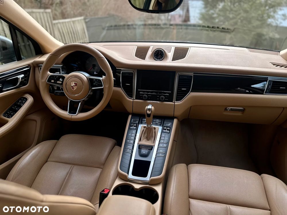 Porsche Macan S - 6