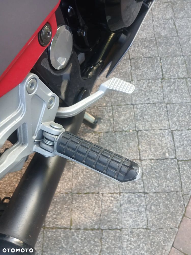 Kawasaki GPX - 19