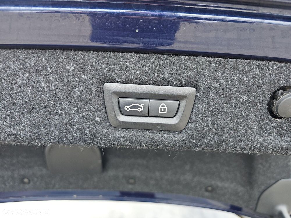 BMW Seria 5 - 33