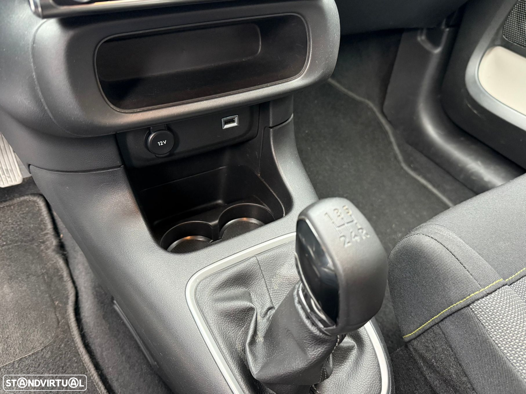 Citroën C3 Pure Tech S&S Shine - 17