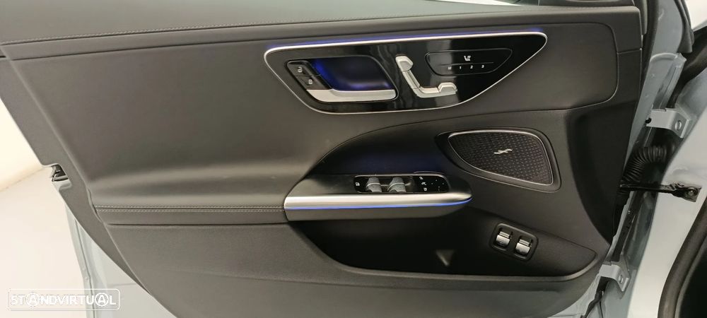Mercedes-Benz C 63 AMG S E Performance 4Matic - 26