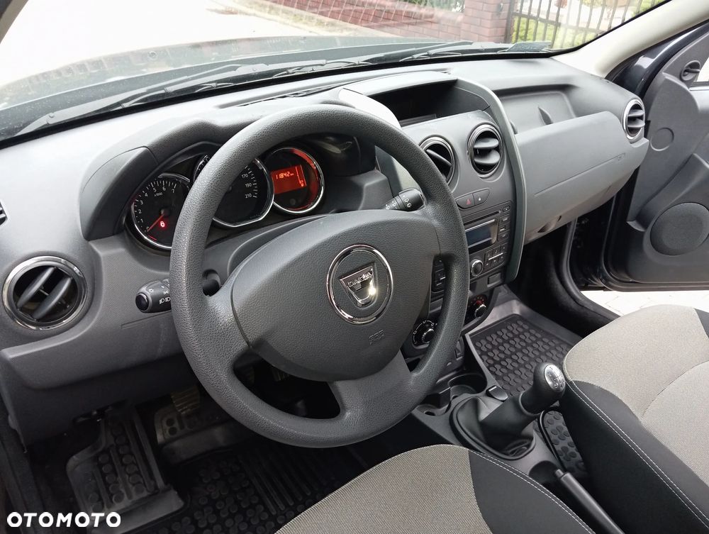 Dacia Duster 1.6 Laureate - 19