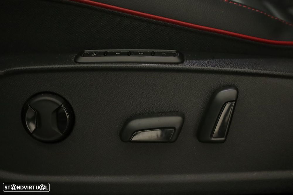VW Golf 2.0 TSI GTI Clubsport DSG - 16