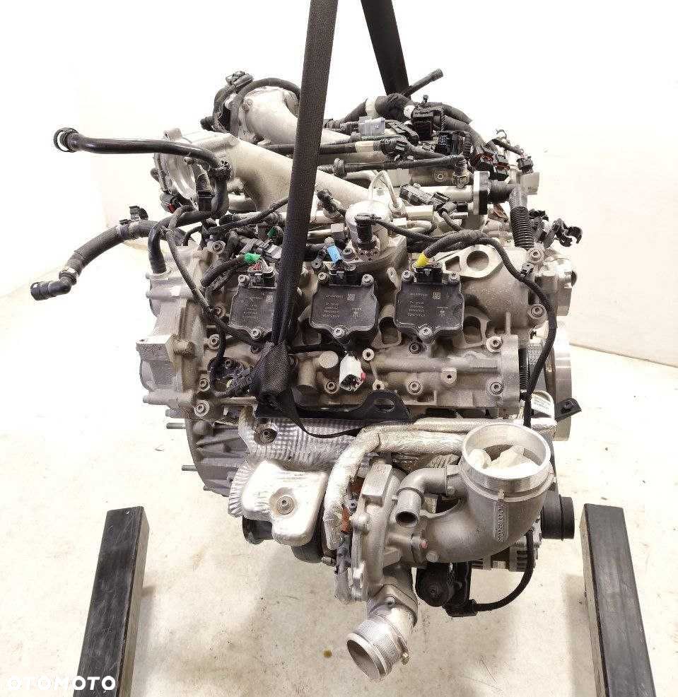 Silnik 3.0 L Nettuno 90 z Maserati MC20 Cielo 2023 - 6