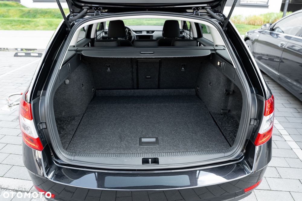 Skoda Octavia 1.5 TSI ACT DSG Soleil - 17