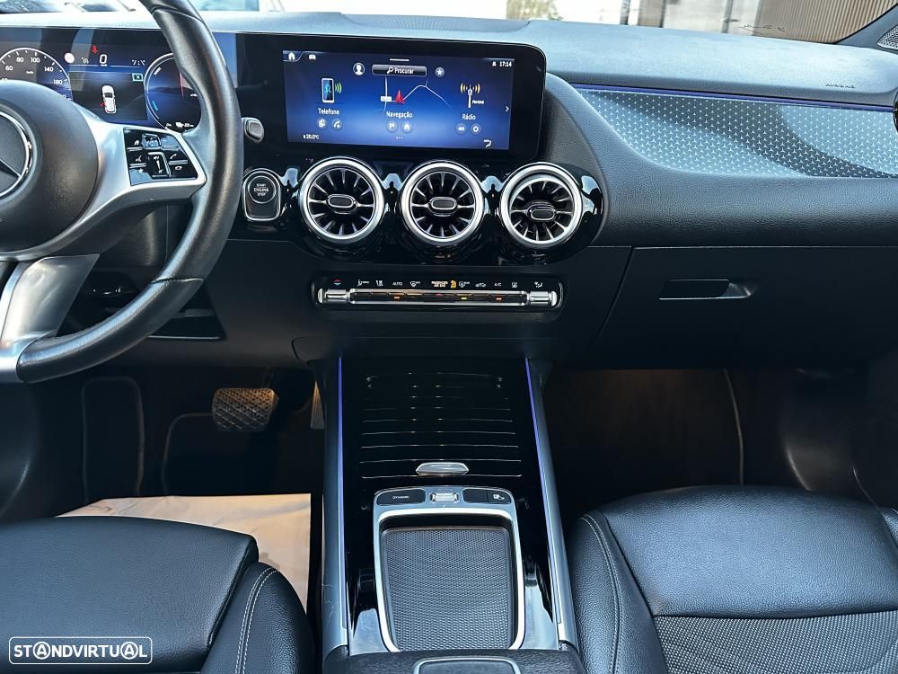 Mercedes-Benz GLA 250 e 8G-DCT Progressive - 24