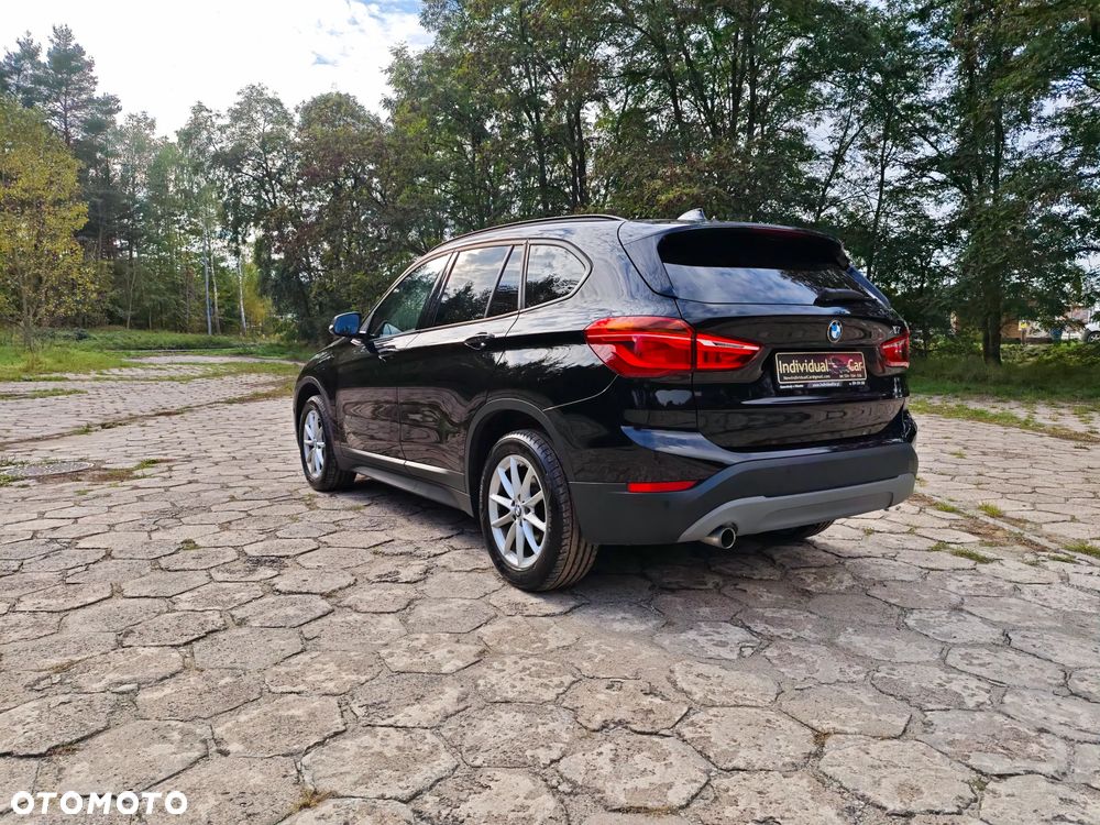 BMW X1 xDrive18d Advantage sport - 23