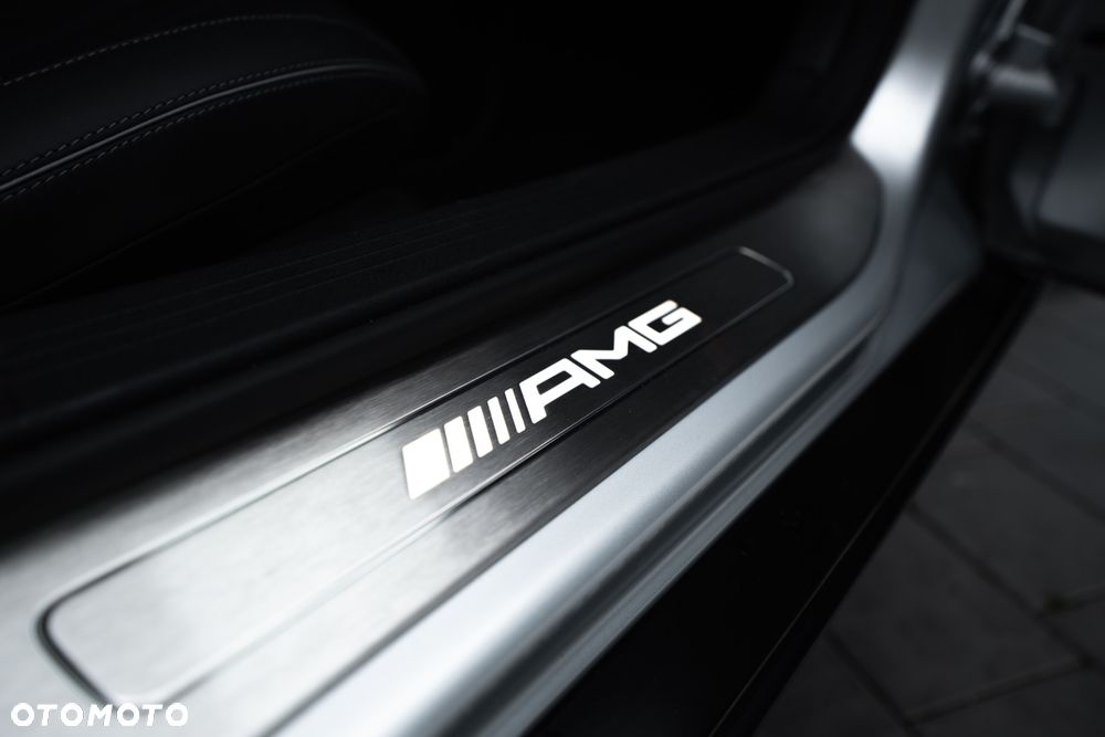 Mercedes-Benz AMG GT - 18