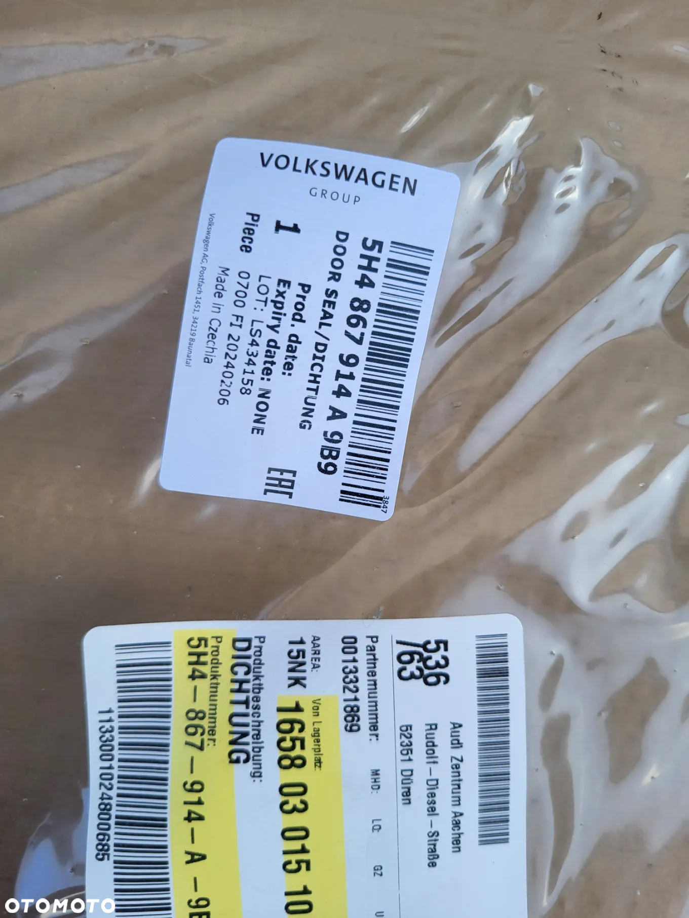 Uszczelka Drzwi Prawy TYŁ TYLNA 5H4867914 5H4867914A VW GOLF VIII - 2