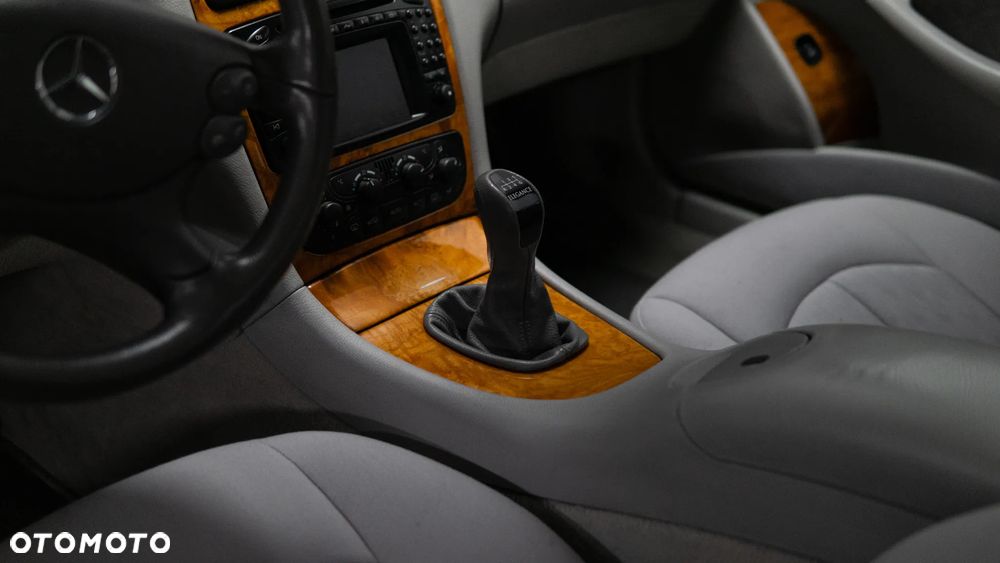 Mercedes-Benz CLK 270 CDI Elegance - 7