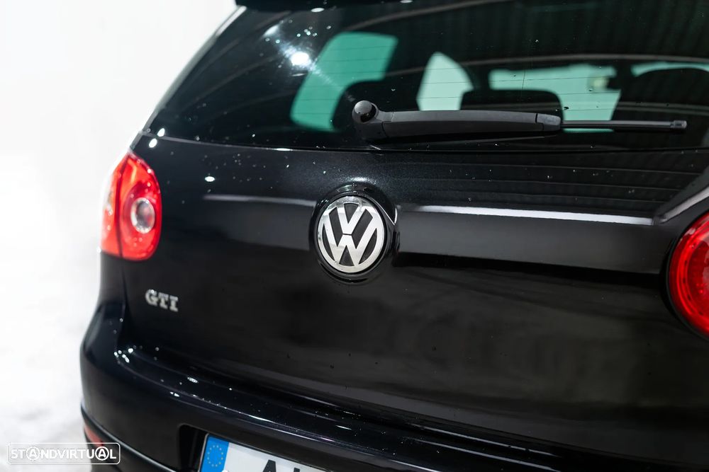 VW Golf 2.0 GTi - 28