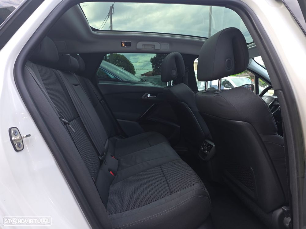 Peugeot 508 SW 1.6 e-HDi Allure 2-Tronic - 43