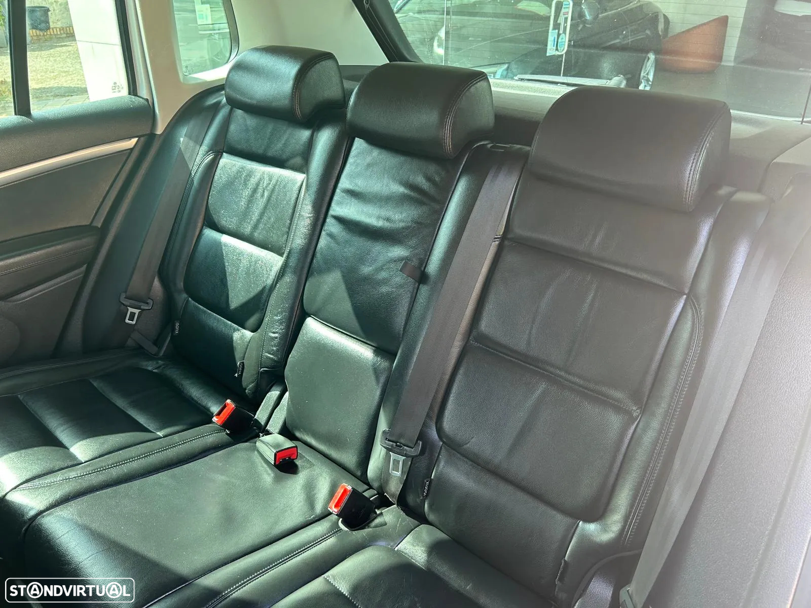 VW Tiguan 2.0 TDI Sport 4Motion DSG - 25