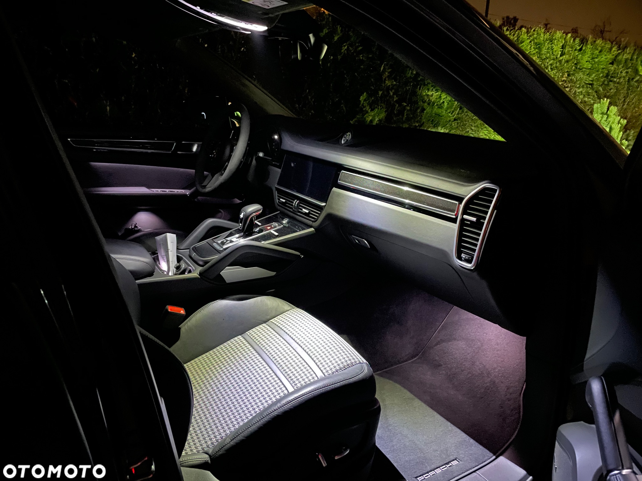 Porsche Cayenne Coupe - 8