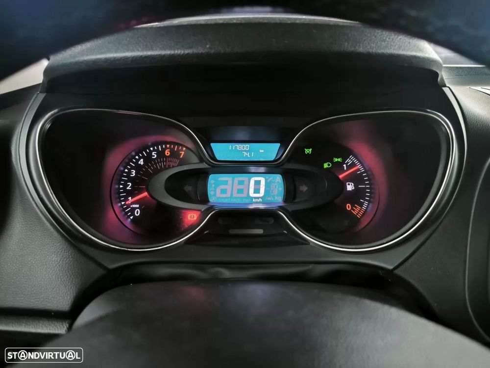 Renault Captur 0.9 TCE Exclusive - 24