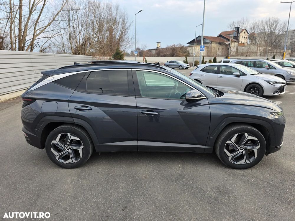 Hyundai Tucson - 8