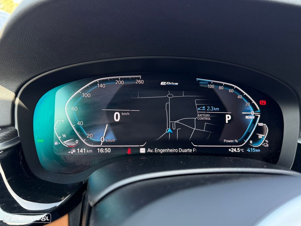 BMW 520 e Pack M — fotografia 31