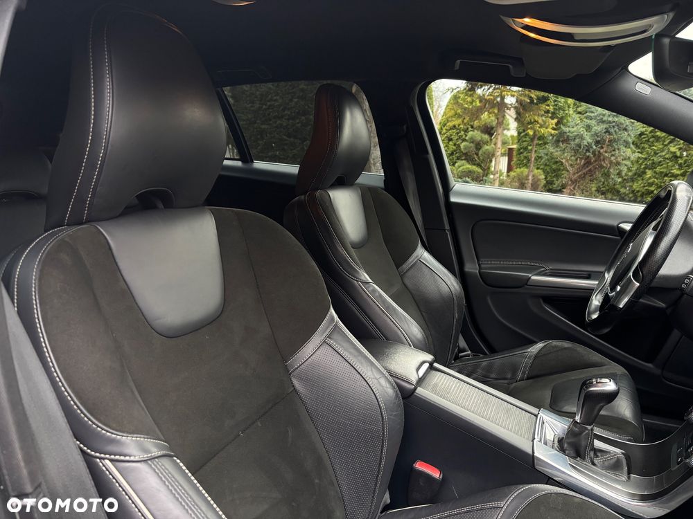Volvo V60 D4 Drive-E R-Design Summum - 15