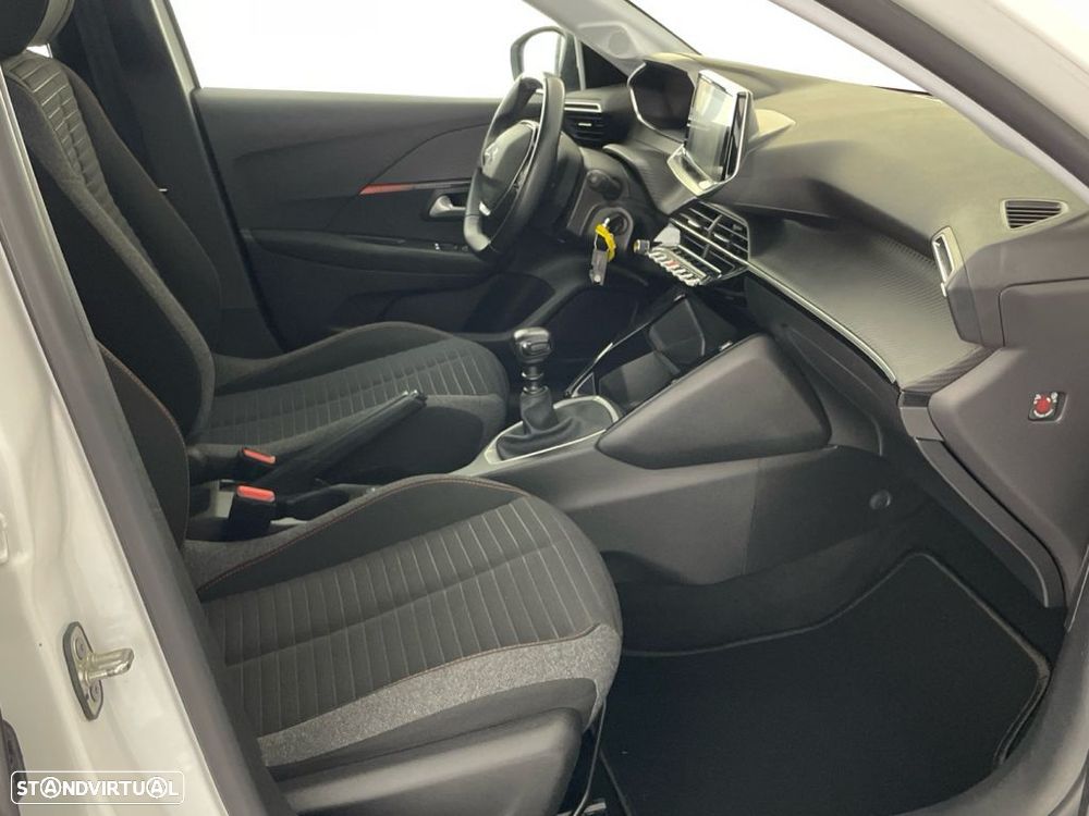Peugeot 208 1.2 PureTech Active - 21