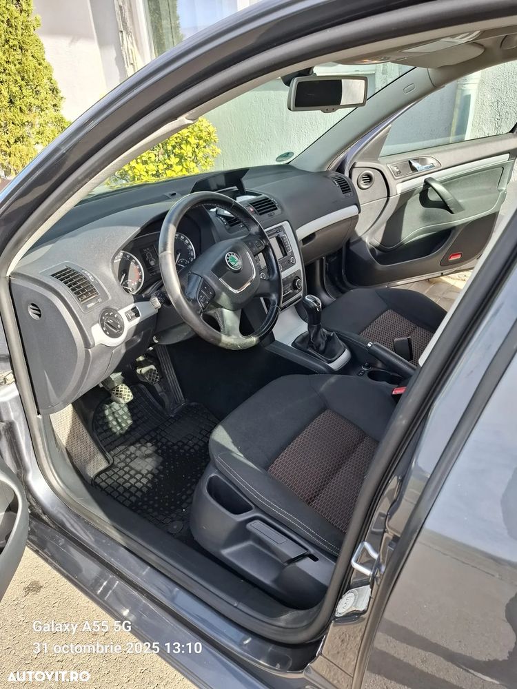 Skoda Octavia - 3