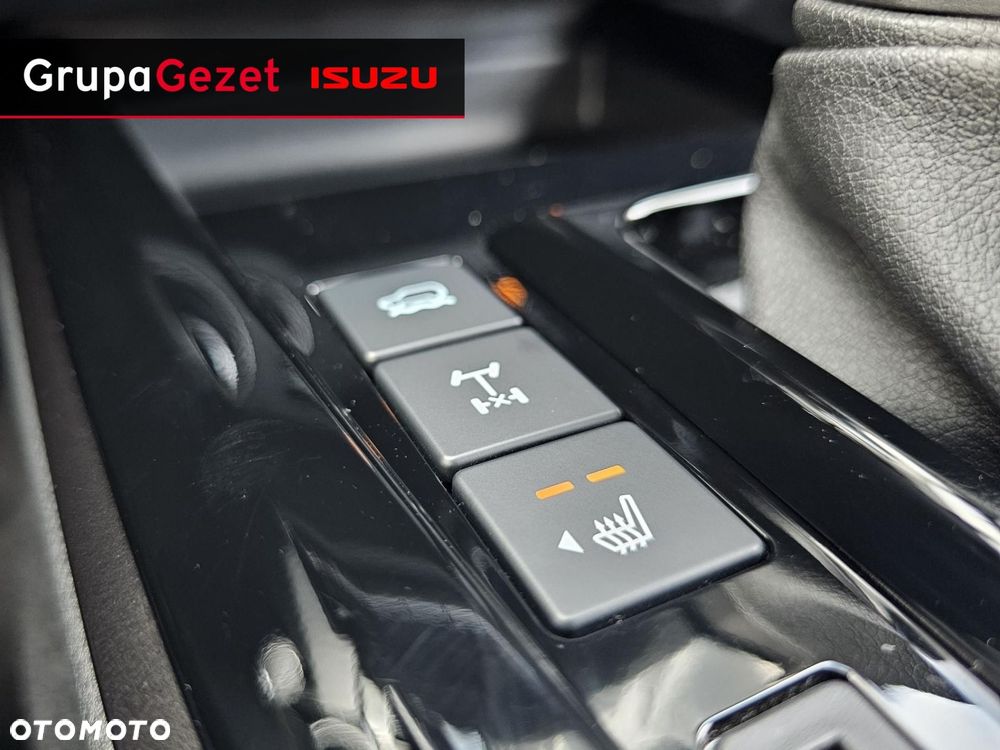 Isuzu D-Max - 17
