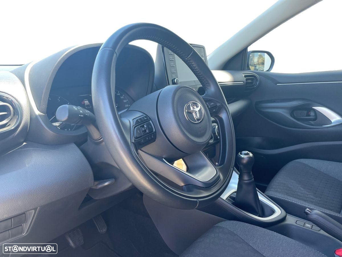 Toyota Yaris 1.0 VVT-i Comfort Plus - 12