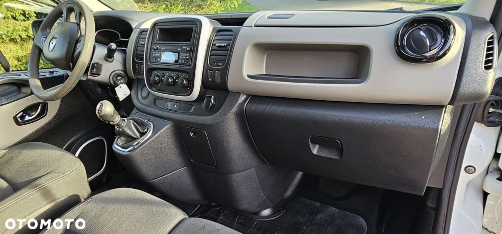 Renault Trafic III - 26