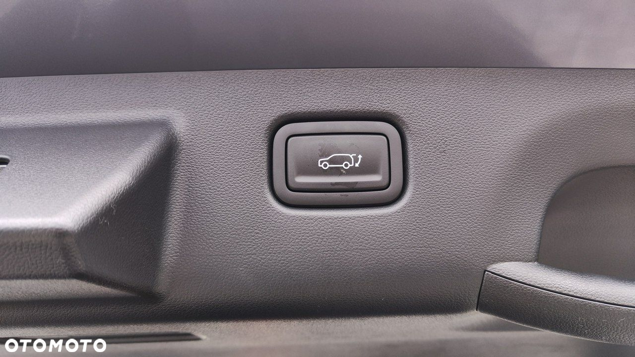 Hyundai Kona - 25