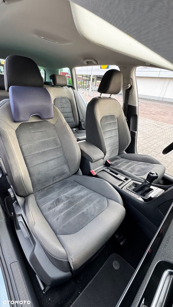 Volkswagen Golf Variant - 13