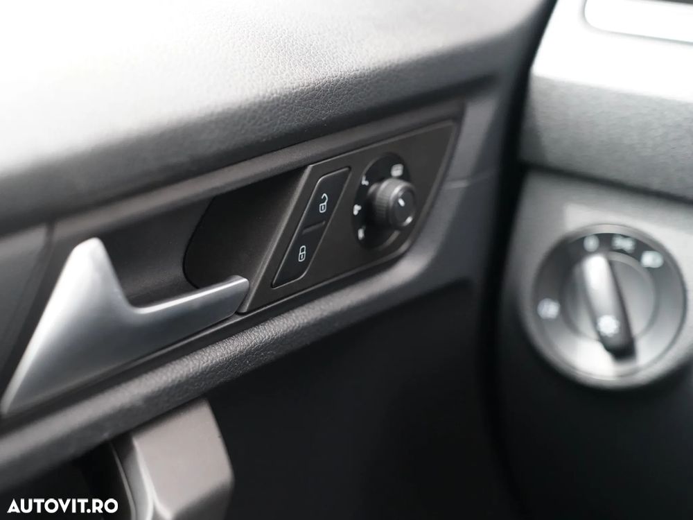 Volkswagen Caddy 2.0 (7-Si.) Maxi Trendline - 38