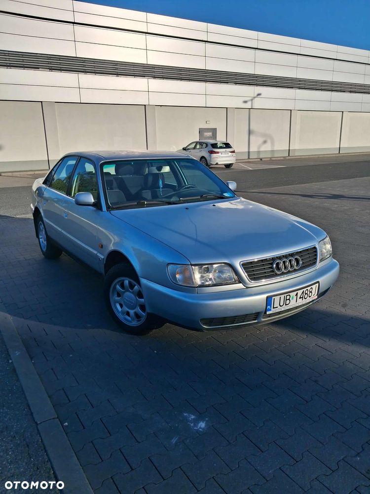 Audi A6 Limousine - 1