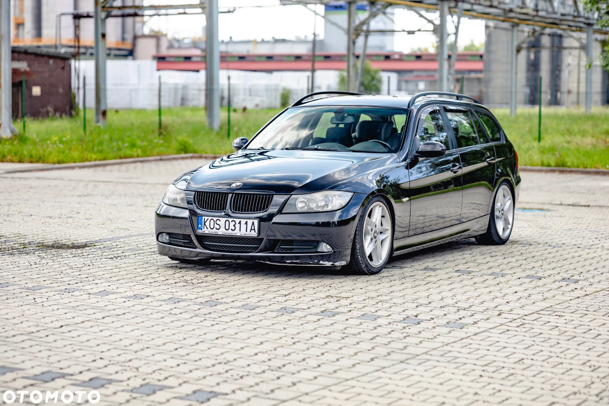 BMW Seria 3 320d DPF Touring - 2