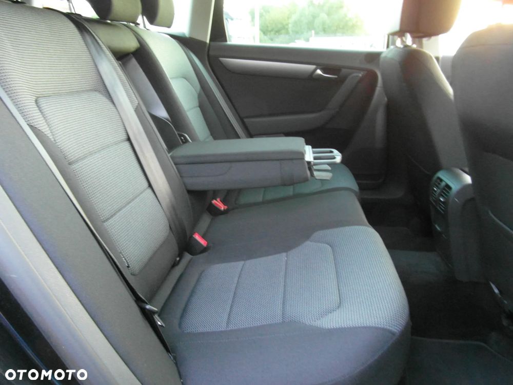 Volkswagen Passat 1.4 TSI BlueMotion Technology Comfortline - 36