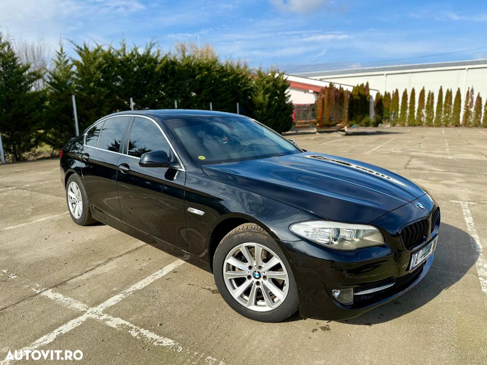 BMW Seria 5 520d Aut. - 12
