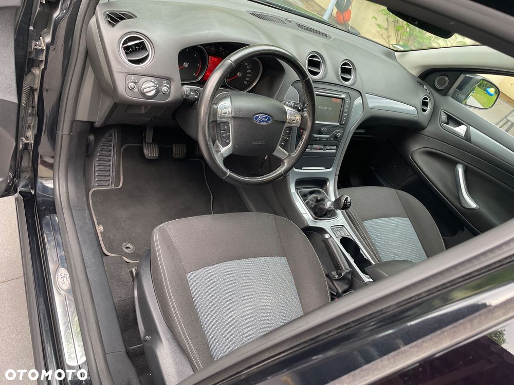 Ford Mondeo - 20
