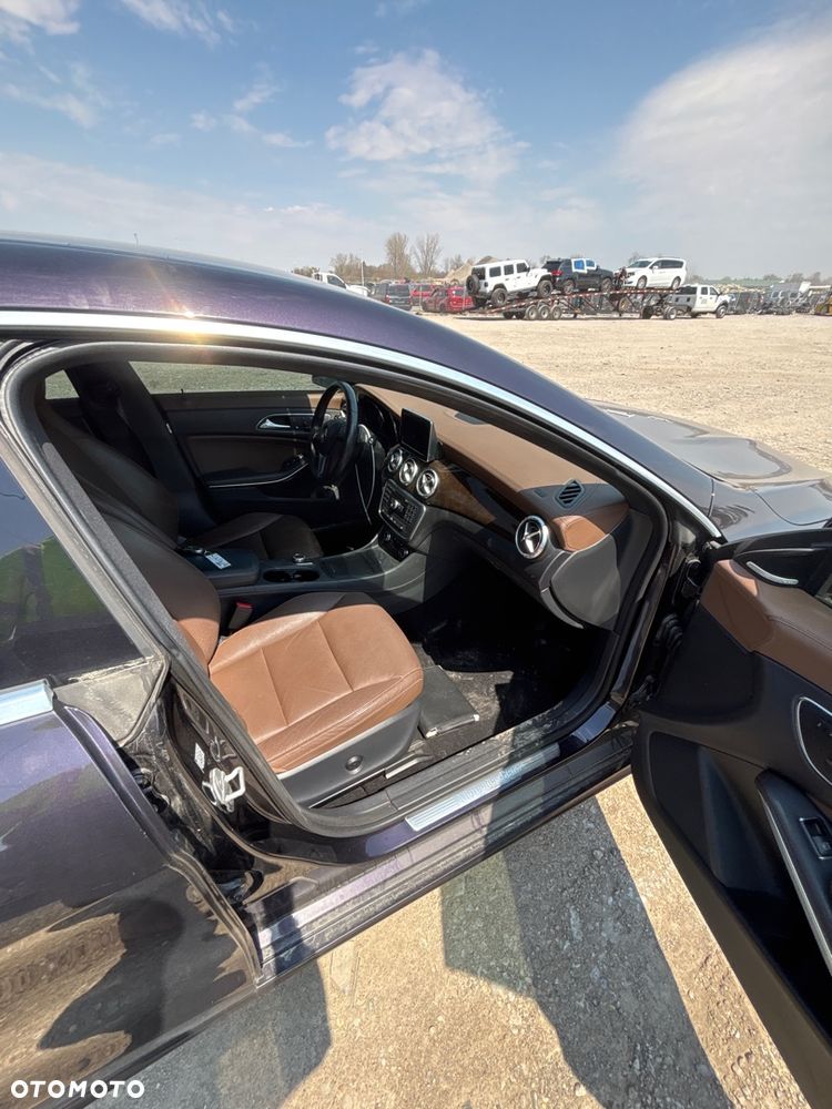 Mercedes-Benz CLA - 17