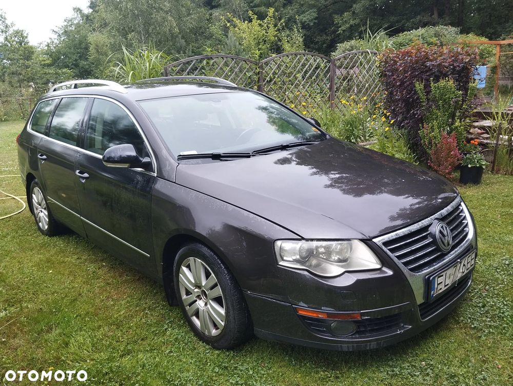 Volkswagen Passat 2.0 TDI DPF Comfortline DSG - 1