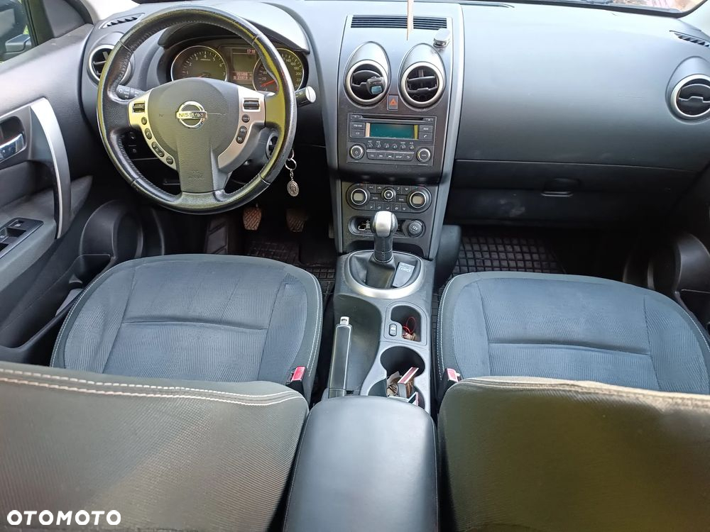 Nissan Qashqai - 9