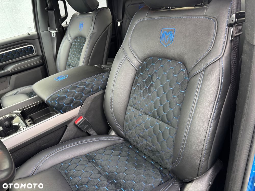 Dodge RAM 5.7 4x4 - 9