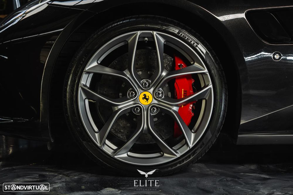 Ferrari GTC4 Lusso - 6