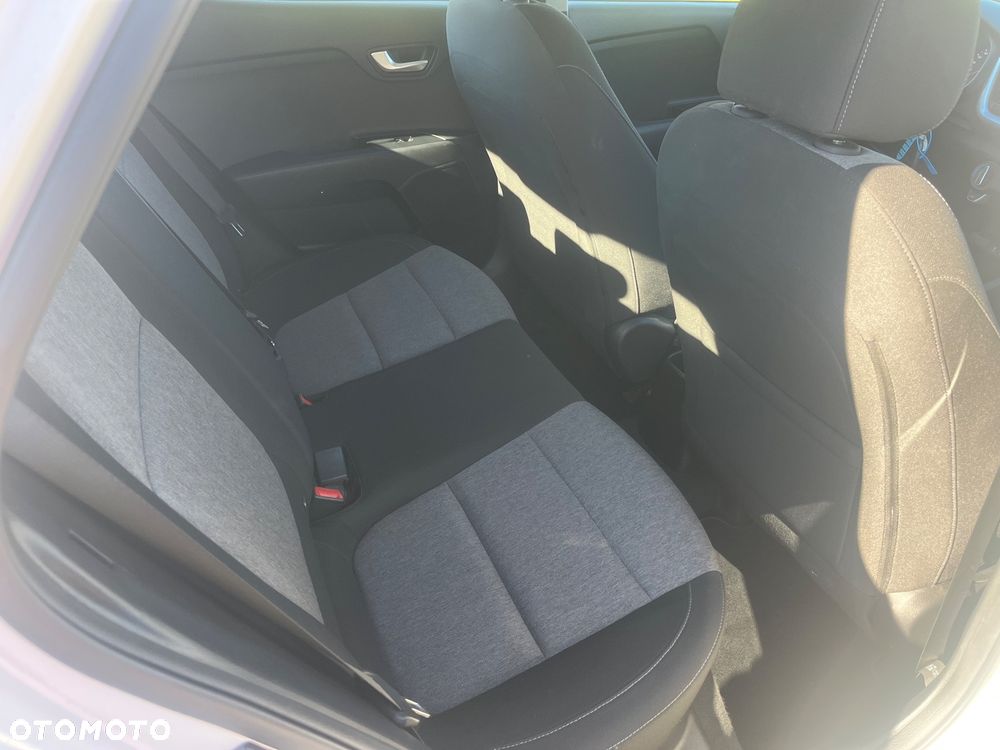 Kia Stonic - 7