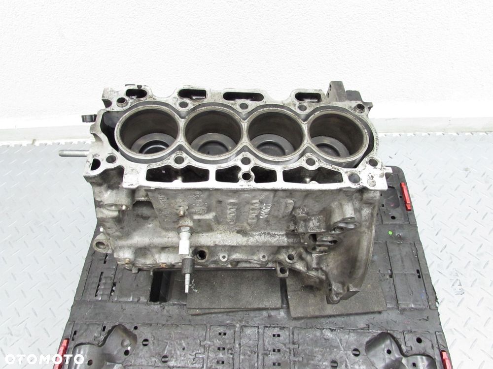 VOLVO S60 V60 V70 S80 1.6 D D2 06- BLOK SILNIKA BV6Q-6010-AA KPL - 2