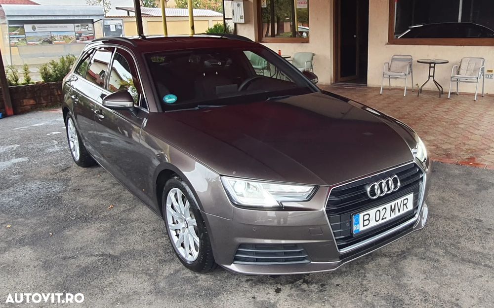 Audi A4 Limuzina - 1