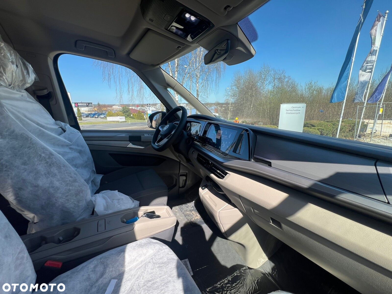 Volkswagen multivan Multivan Life L2 silnik: 2,0 l TDI SCR 110 kW / skrzynia biegów: 7-biegowa DSG rozstaw osi: 3124 mm - 11