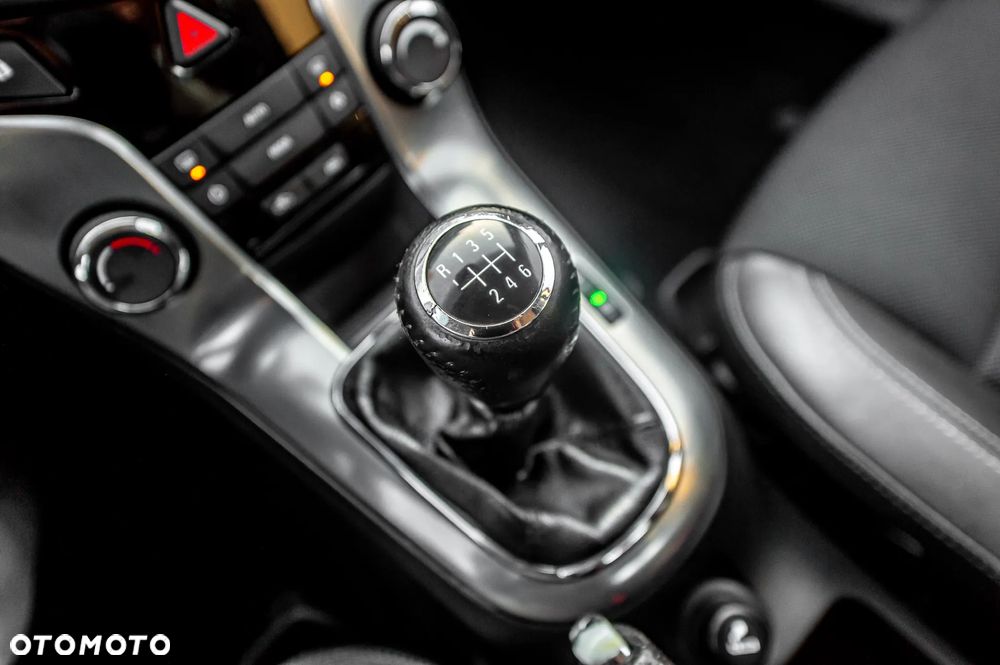 Chevrolet Cruze 1.4T LT+ - 30