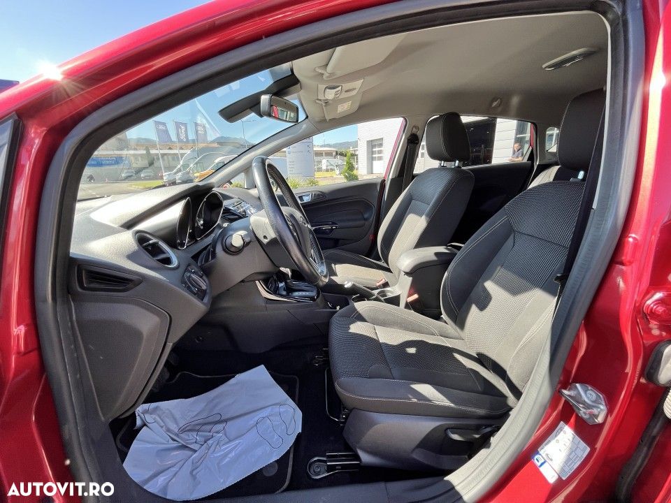 Ford Fiesta - 16