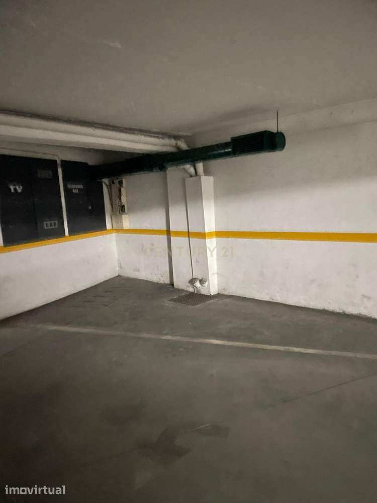 Estacionamento, lugar de garagem no Condominio de São Domingos, Évora - Grande imagem: 4/6