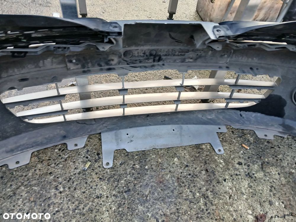 Nissan Micra K12 Zderzak przedni - 9